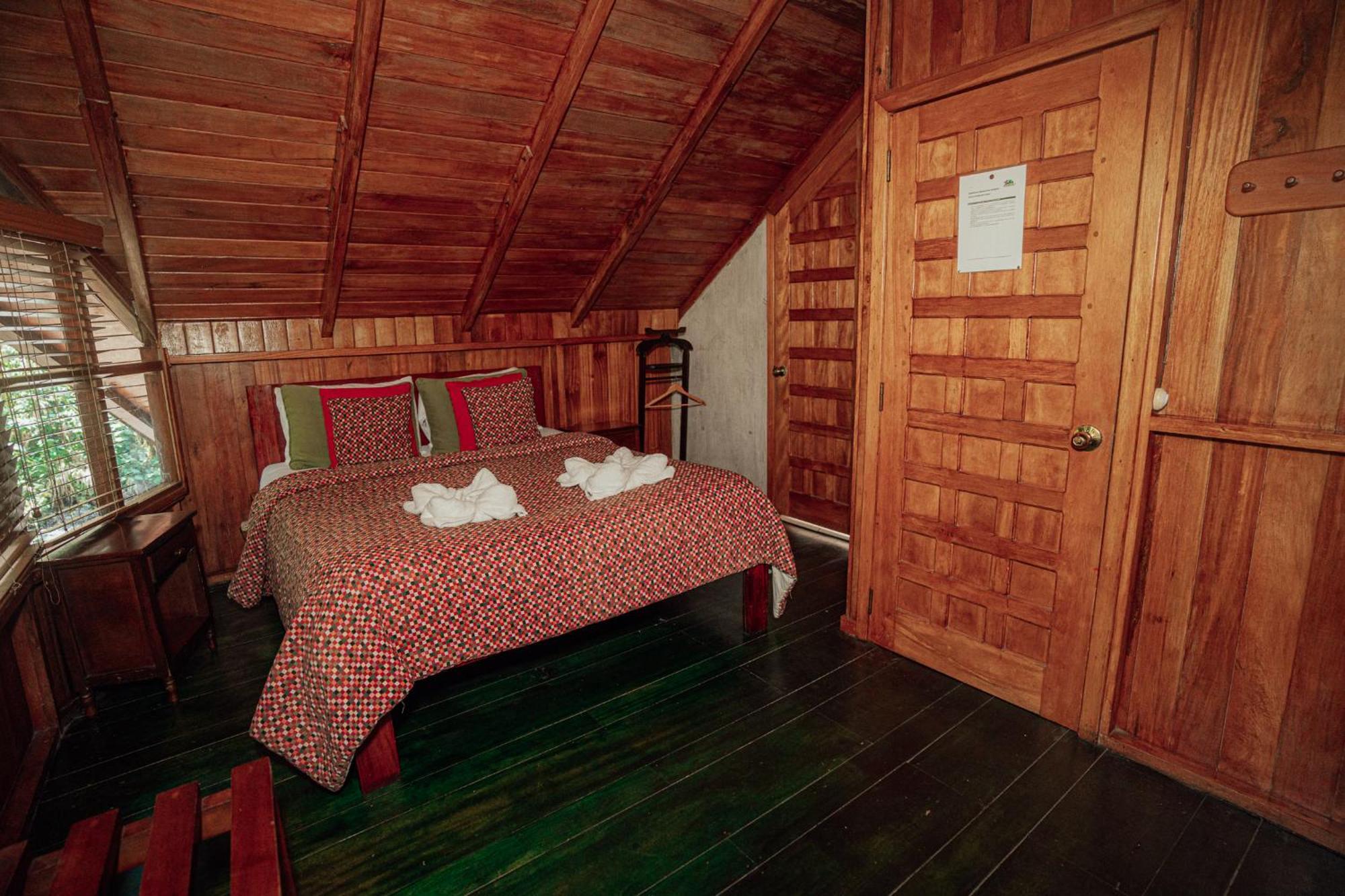 Mindo Garden Lodge And Wildlife Reserve Exterior photo