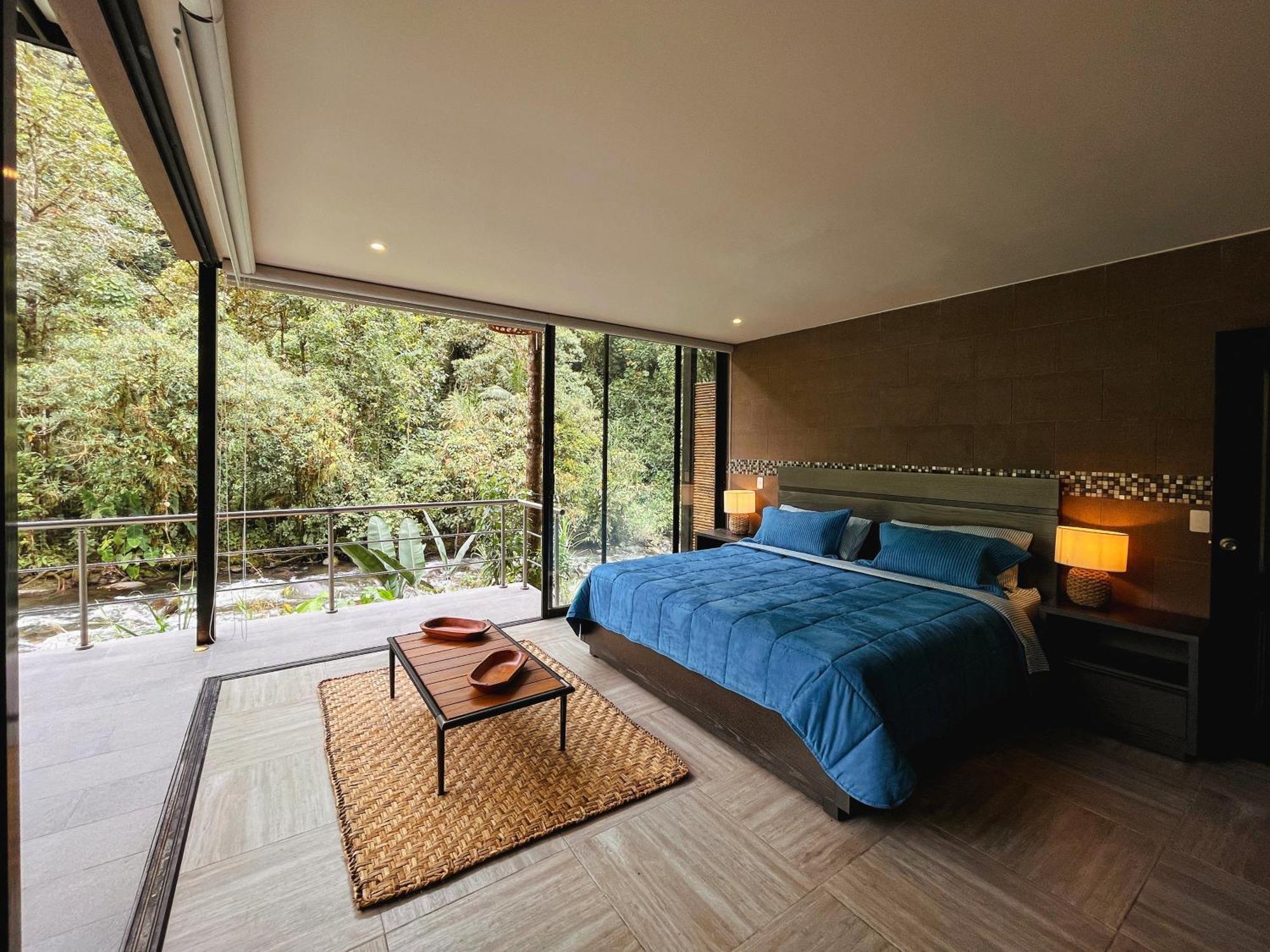 Mindo Garden Lodge And Wildlife Reserve Exterior photo